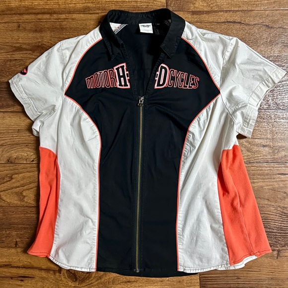 Harley Davidson • Women’s • Size 2X-Large • Black/ White • Shirt - Picture 11 of 13